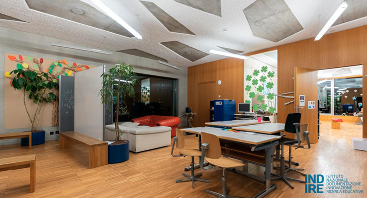 Immagine che contiene pavimento, interni, soffitto, stanza Descrizione generata automaticamente